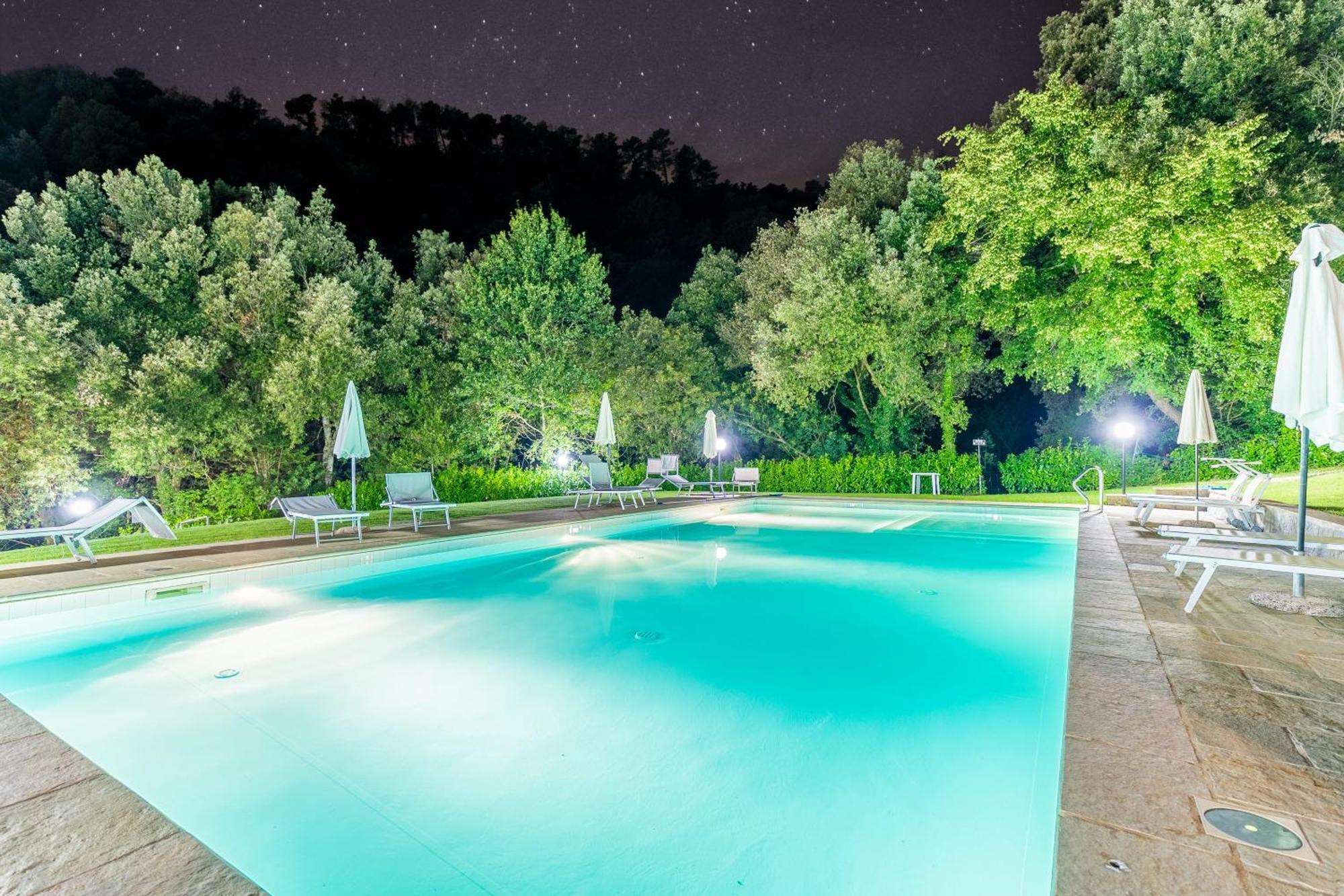La Ferriera Exclusive Resort - Pool & Waterfall Loro Ciuffenna Eksteriør billede